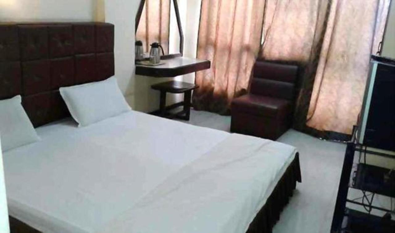 Hotel Shivalik GoldБхопал Экстерьер фото