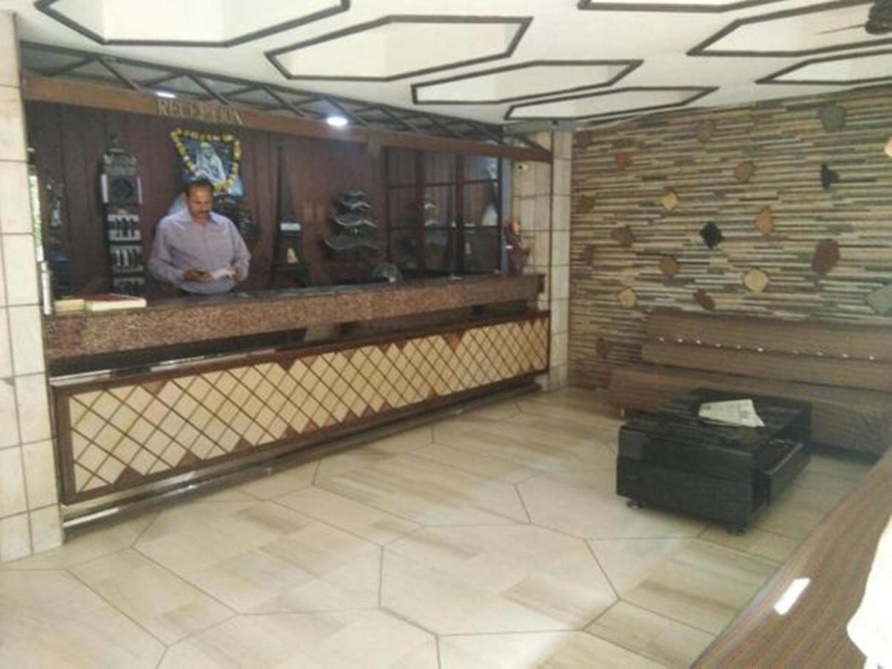 Hotel Shivalik GoldБхопал Экстерьер фото